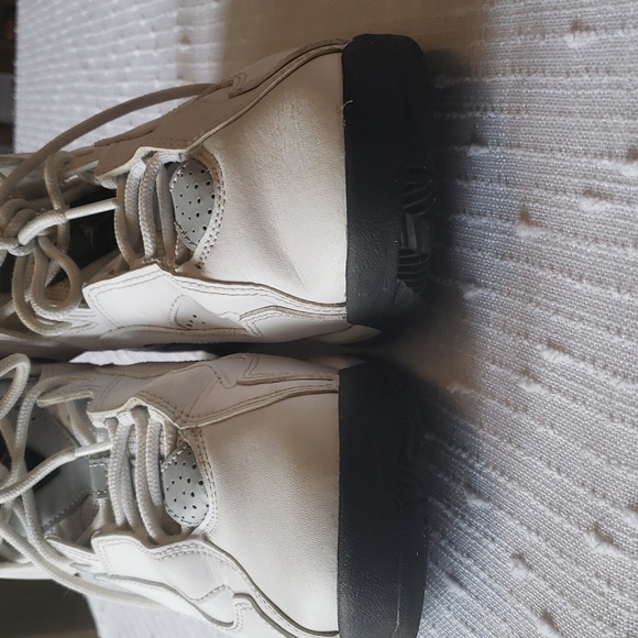 Boys Size 7 Jordan VII True Flight - Picture 7 of 8